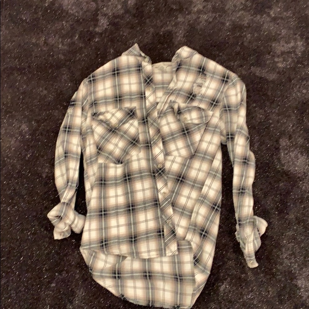 Forever 21 distressed women’s flannel